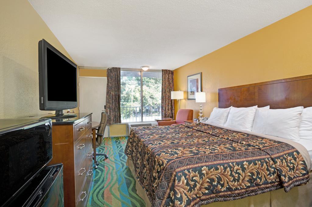 Days Inn By Wyndham Norfolk Military Circle Zewnętrze zdjęcie