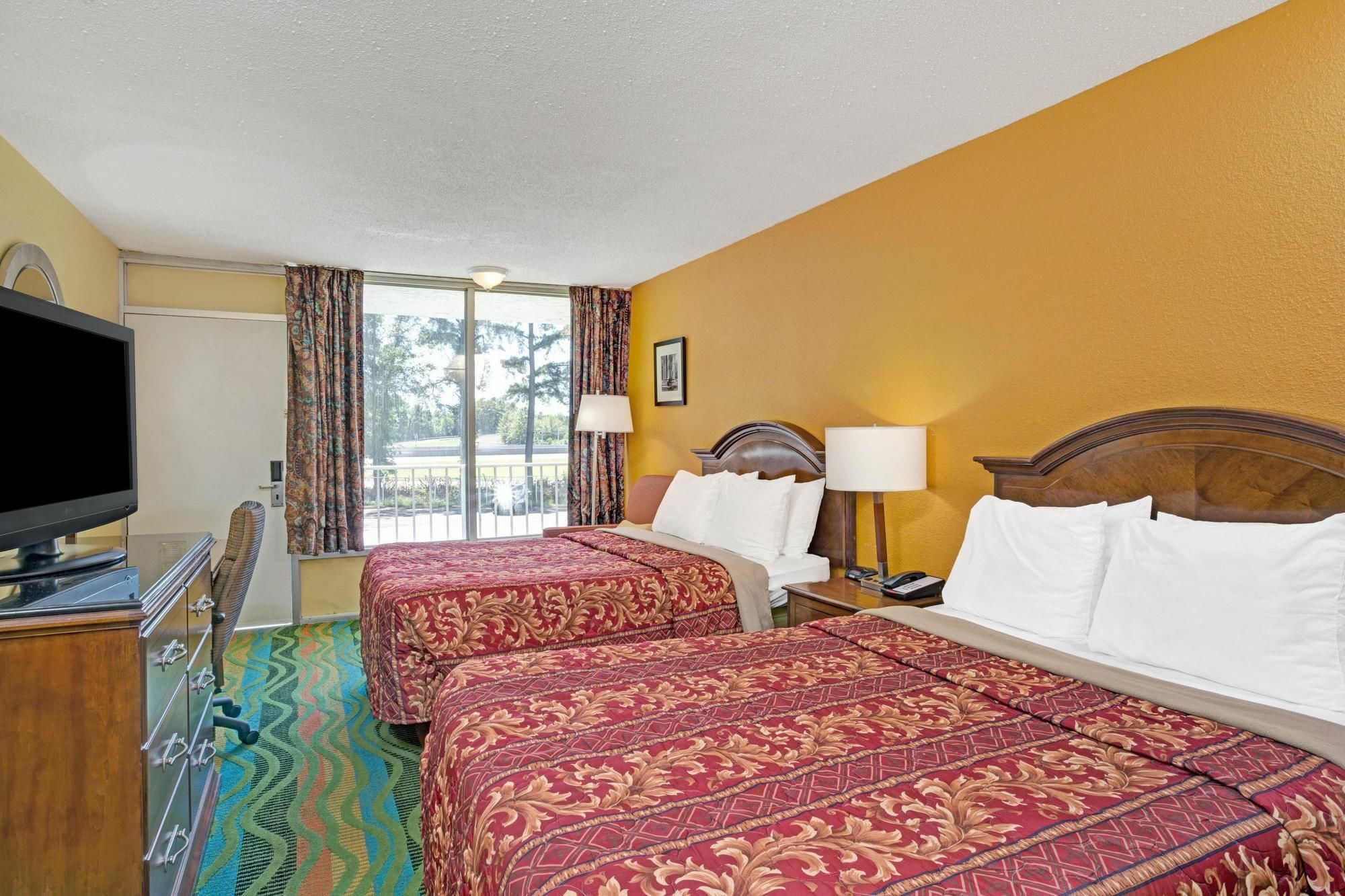 Days Inn By Wyndham Norfolk Military Circle Zewnętrze zdjęcie